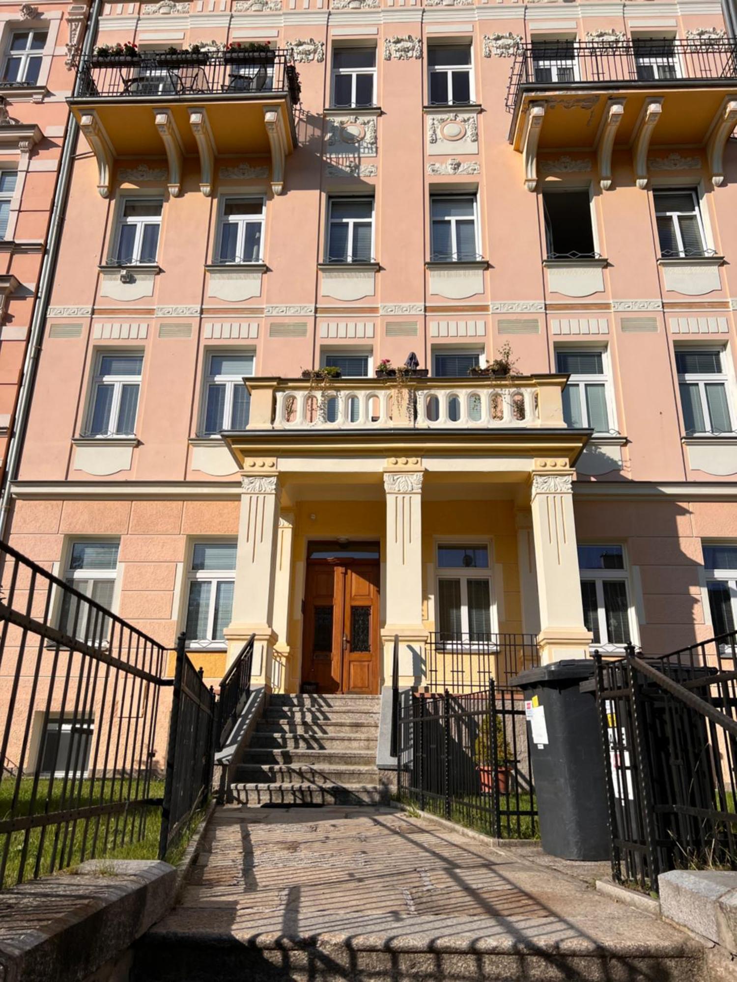 Jurincom Apartments Na Vyhlidce Karlovy Vary Exterior foto